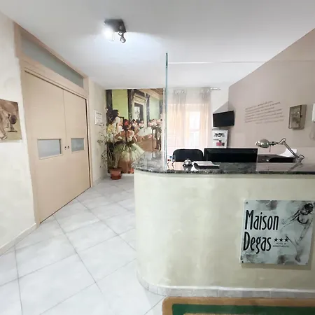 Maison Degas Naples
