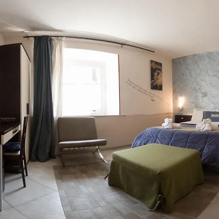 Pensionat Maison Degas-dimora Di Charme Neapel