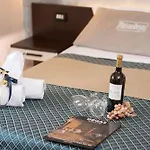 Maison Degas-dimora Di Charme 3* Naples